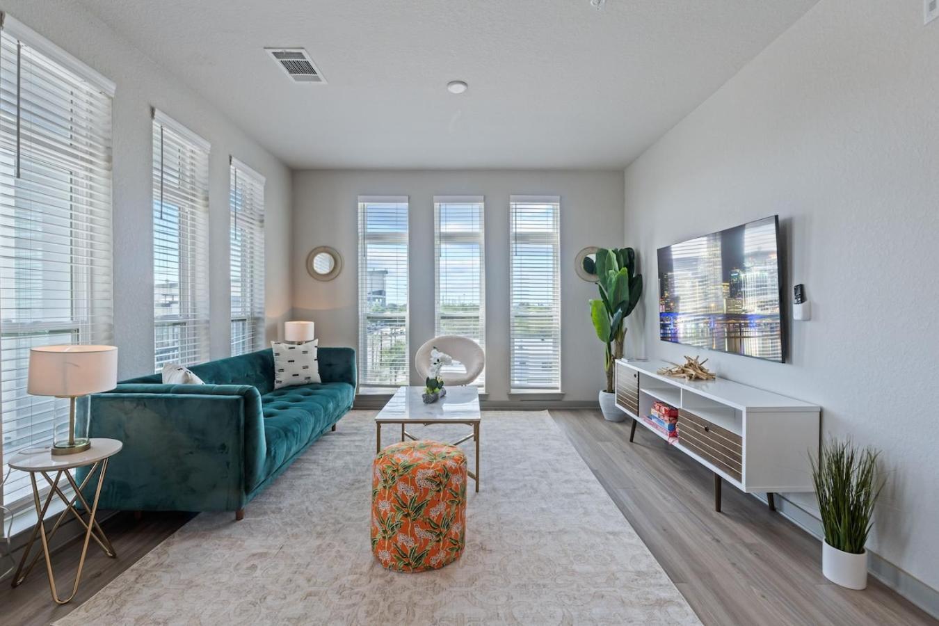Central Avenue 2 Bed Mins From Tropicana Field Сейнт Питърсбърг Екстериор снимка