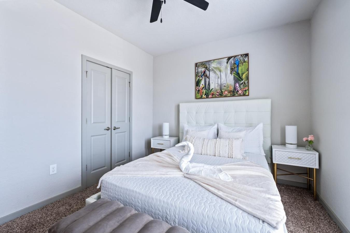 Central Avenue 2 Bed Mins From Tropicana Field Сейнт Питърсбърг Екстериор снимка
