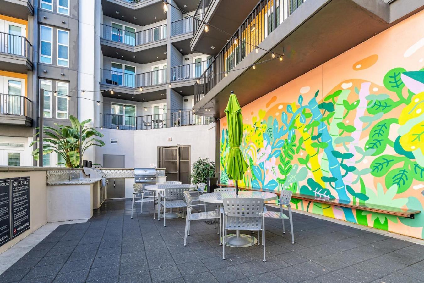 Central Avenue 2 Bed Mins From Tropicana Field Сейнт Питърсбърг Екстериор снимка